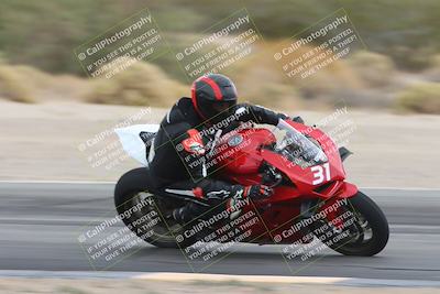 media/Nov-15-2025-Race Pace (Sat) [[8de605a2d8]]/Verified Riders/Turn 8 Inside (935am)/